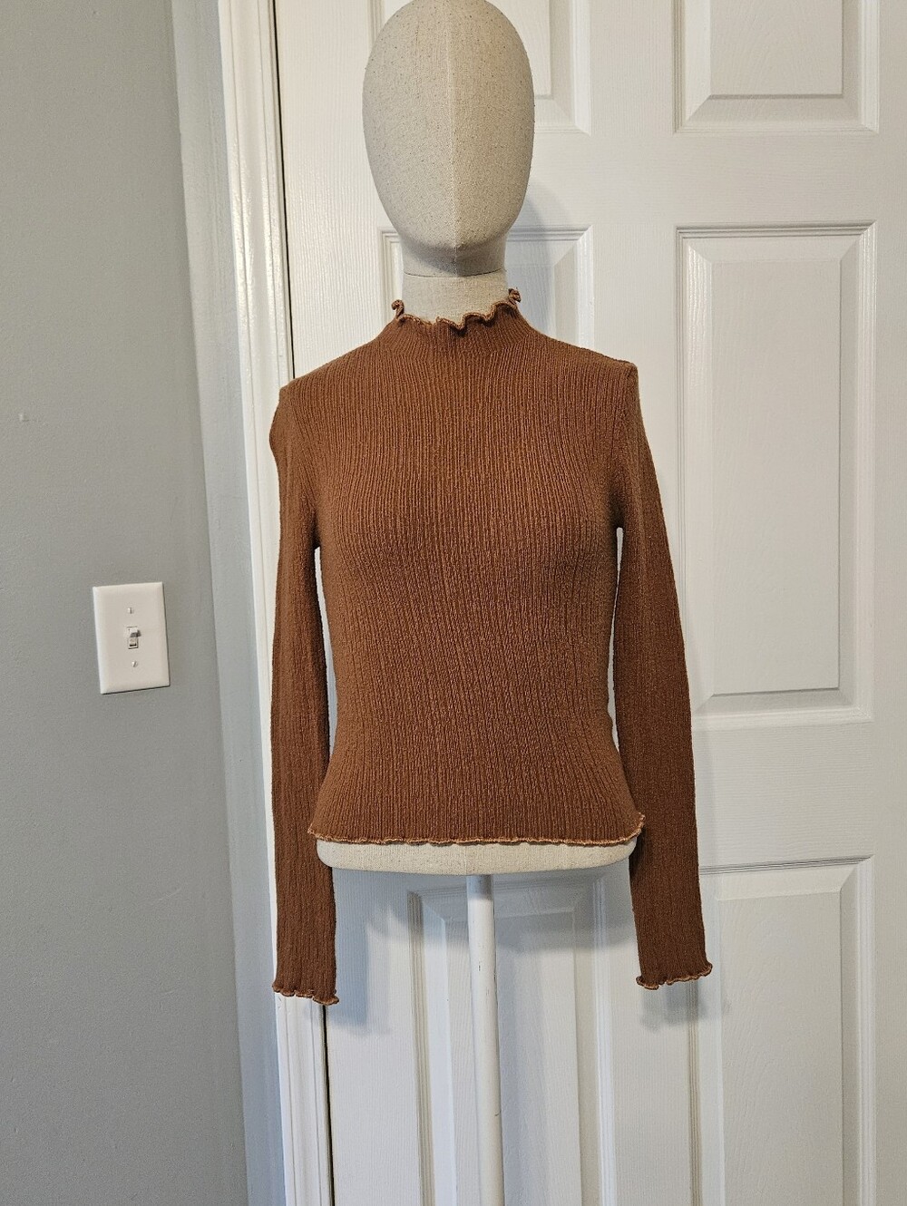 Forever 21 Rust Ribbed Mock Neck Sweater